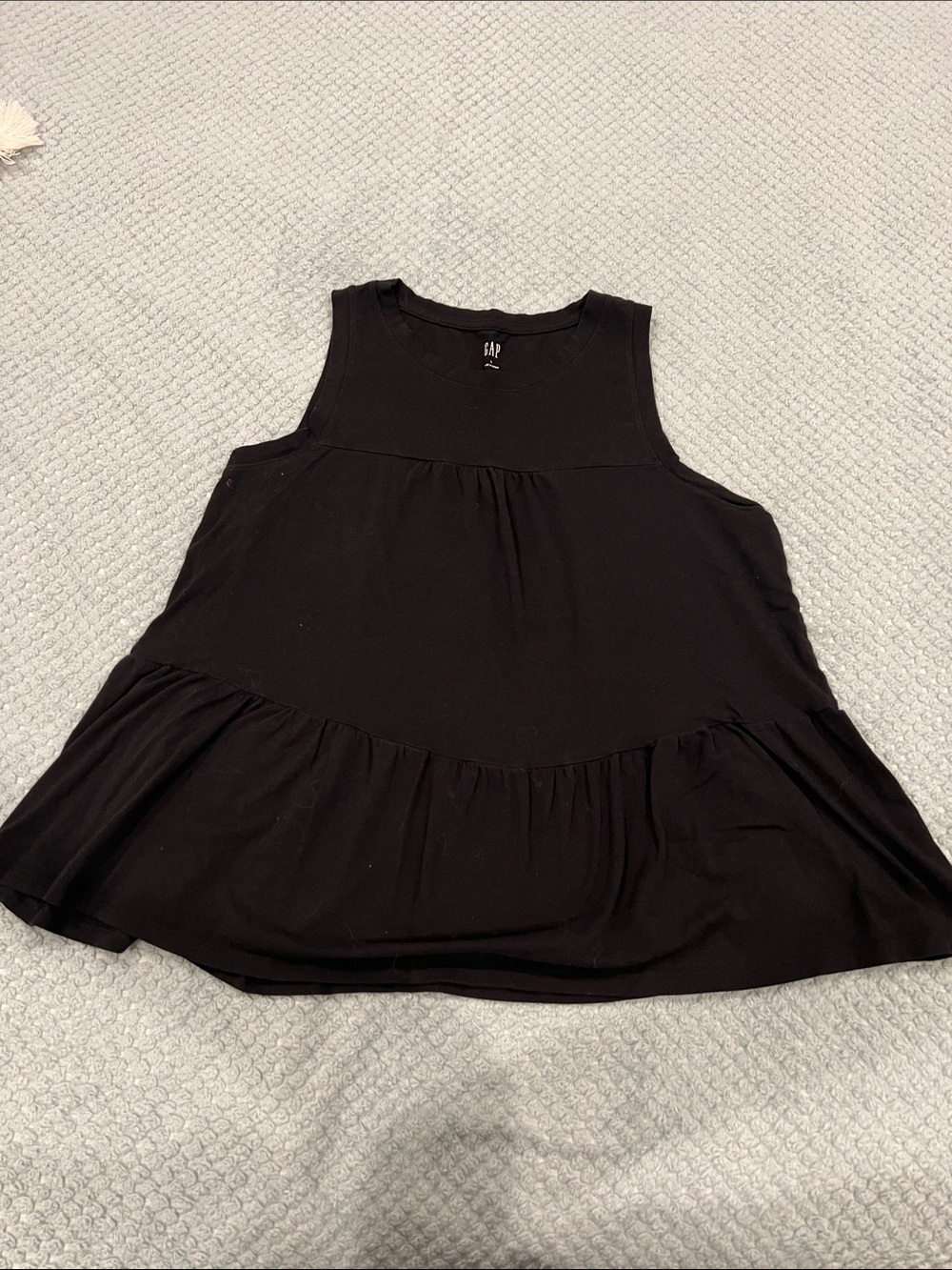 GAP Black Tiered Scoop Neck Tank
